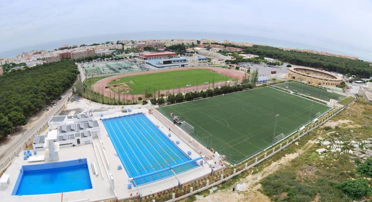 Apartamento Semi-detached Adosado Con Encanto -130 M2 - Wifi 600 Mb - Piscina Comunitaria - Patio Privado